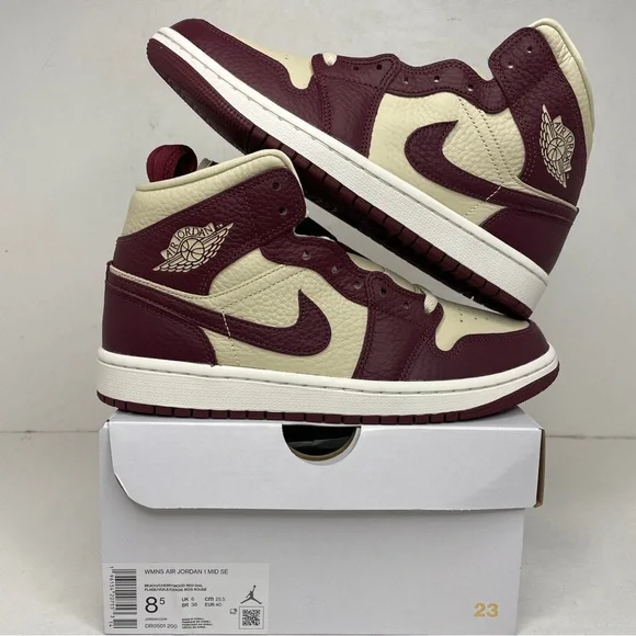 Nike Air Jordan 1 Retro Mid SE WMNS “Cherrywood Split” 2022 - Picture 1 of 4